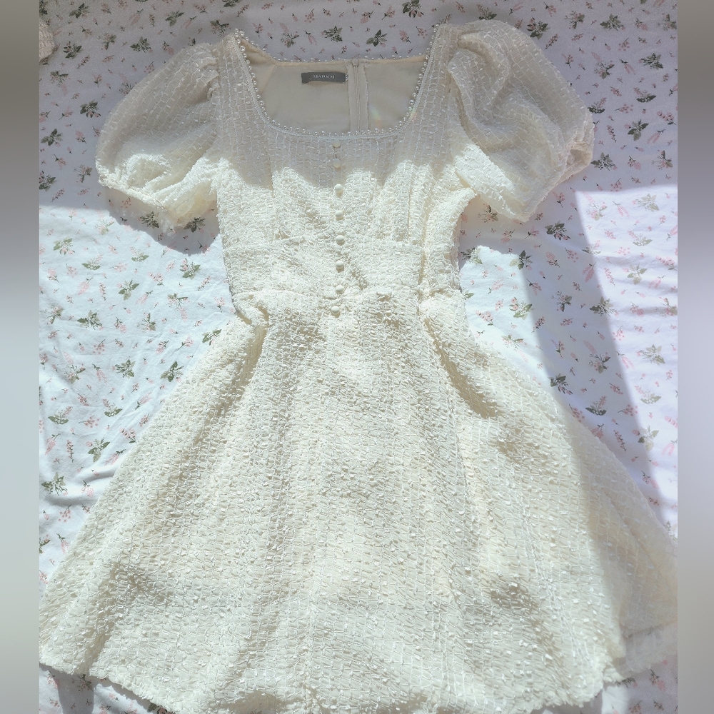korean pearl textured sweetheart neckline puff sleeve dress
